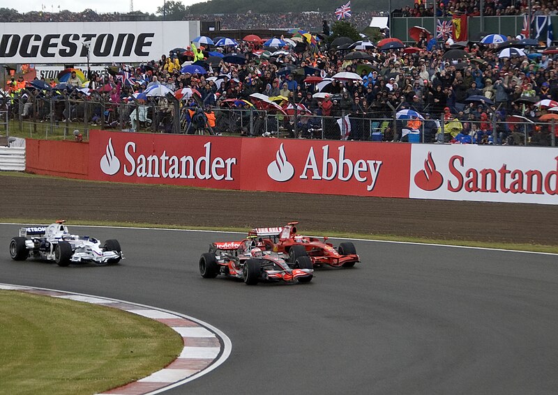 File:Silverstone-366 2008 British GP.jpg