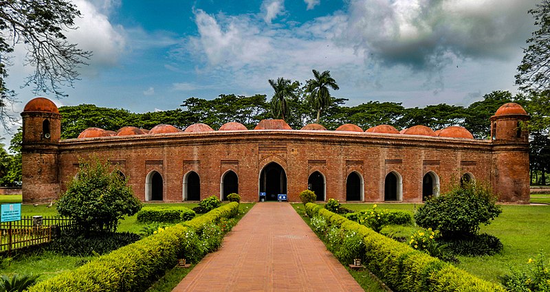 File:Sixty Dome Mosque,Bagerhat.jpg