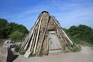 <span class="mw-page-title-main">Goahti</span> Traditional, usually transportable building associated with the culture of Sami people
