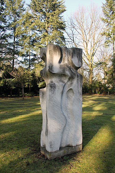 File:Skulptur Gottlieb-Dunkel-Str 27 (Temph) Gerson Fehrenbach2.jpg