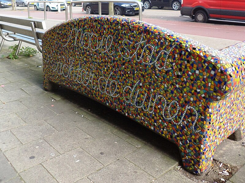 File:Social sofa Den Haag Hermelijnrade (4).jpg