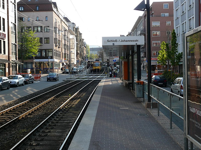 File:Stadtbahnhaltestelle Schloss--Johannesstraße.jpg