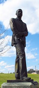 Statue of Medgar Evers.jpg