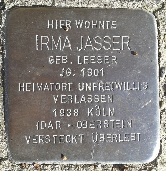 File:Stolperstein Windeck Rosbach Rathausstraße Irma Jasser.jpg