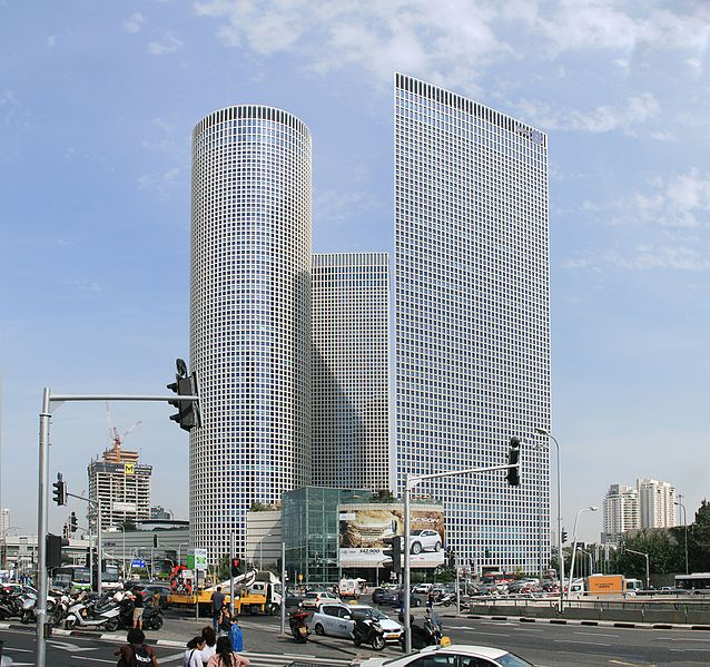 File:Tel-Aviv AzrielyTowers T36.jpg