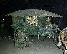 Tượng cỗ xe ngựa tứ mã được Tần Thủy Hoàng chuyên dùng trong lăng mộ.