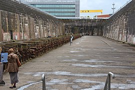 El dique seco (269 m de largo) donde se construyó el Titanic (Belfast)