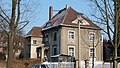 Villa mit Einfriedung