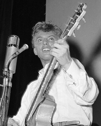 Steele performing in Stockholm in 1957