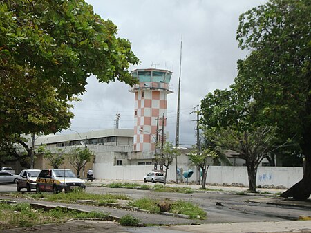 Fail:Torre_do_Antigo_Aeroporto_de_Fortaleza.JPG