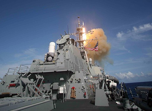 US Navy 070622-N-XXXXX-002 A Standard Missile (SM-3) is launched from the Aegis combat system equipped Arleigh Burke class destroyer USS Decatur (DDG 73)