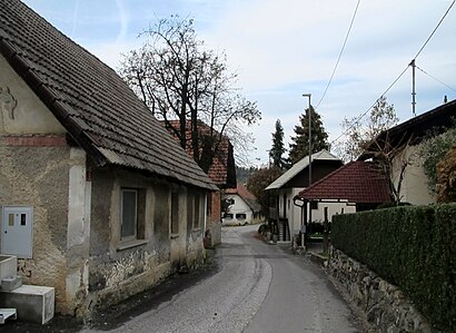 How to get to Veliko Trebeljevo with public transit - About the place