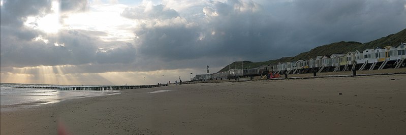 File:View of beach at westduin - panoramio.jpg