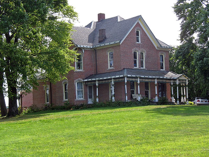 File:Walter S. Putman House (Wilmot, OH).JPG