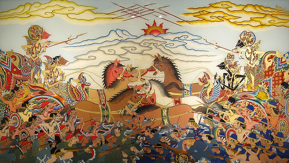 Wayang glass painting depiction of Bharatayudha battle.
