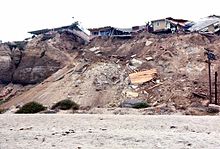A landslide in San Clemente, California in 1966 Wikipedia Landslide.jpg