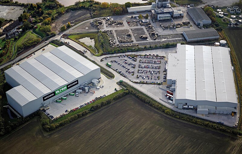 File:Wren Kitchens Howden manufacturing facility (250,000 sq ft).jpg