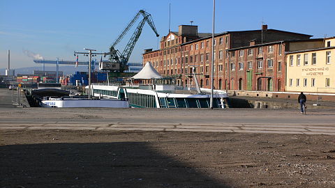 Ladekran im Zollhafen (Baujahr 1961)