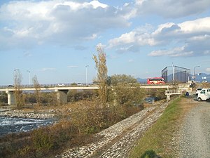 倭橋の上流から右岸寄りを撮影