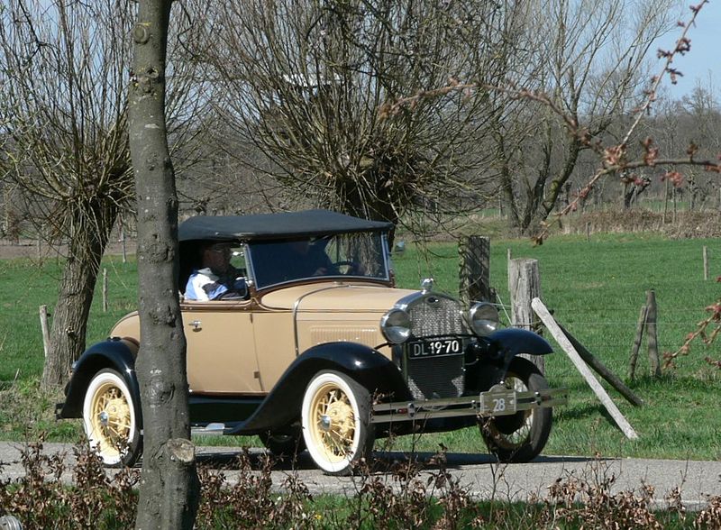 File:1930 Ford A Roadster (8788731332).jpg