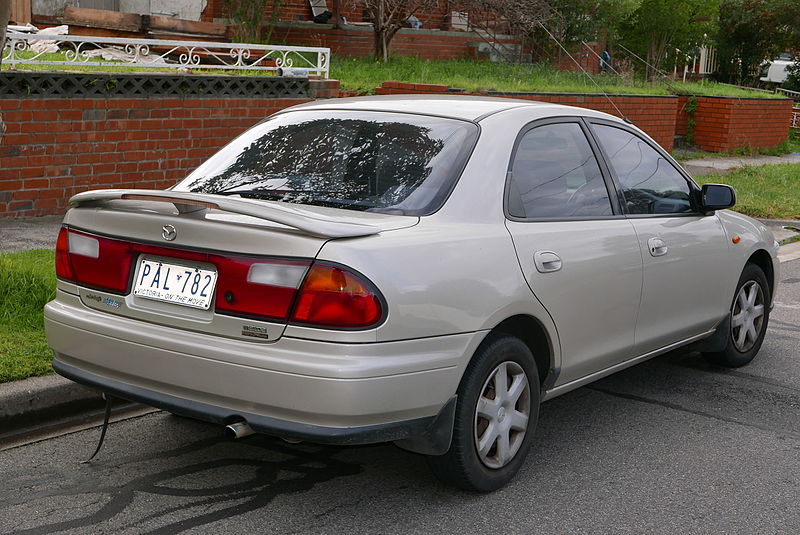 File:1998 Mazda 323 (BA Series 3) Protegé Shades 1.8 sedan (2015-07-15) 02.jpg