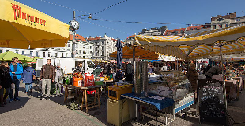 File:2015-10-24 Karmelitermarket on saturday, Vienna 0698.jpg