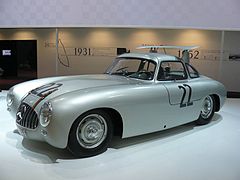 Mercedes 300 SL victorieuse du Prix de Berne 1952