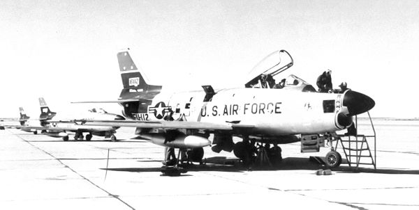 37th Fighter-Interceptor Squadron North American F-86D-30-NA Sabre 51-6112.jpg