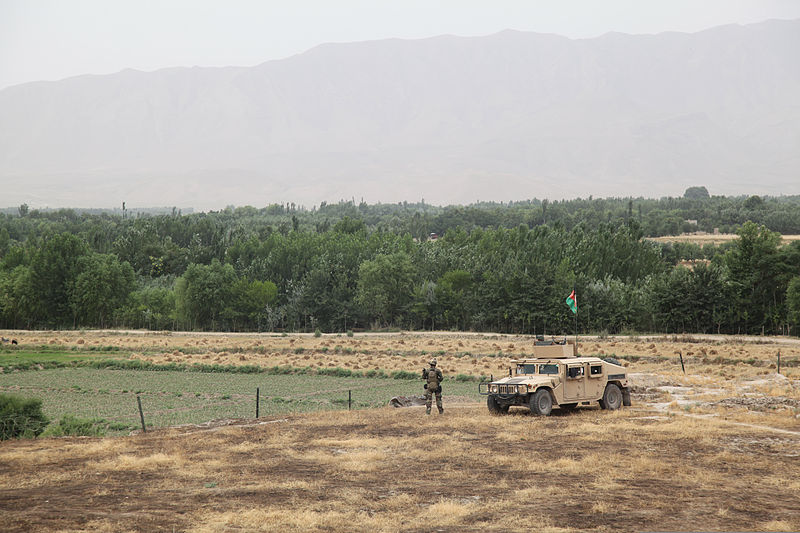 File:Afghan National Army Special Forces (ANASF) soldiers provide security outside of a combat outpost in the Chahar Darreh district of Kunduz province, Afghanistan, June 3, 2013 130603-A-CT553-036.jpg