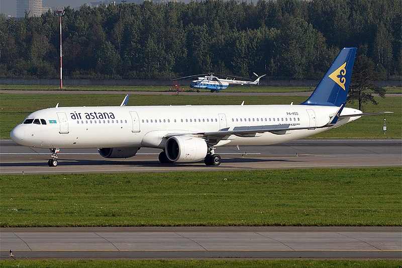 File:Air Astana, P4-KDD, Airbus A321-271N (43587511245).jpg