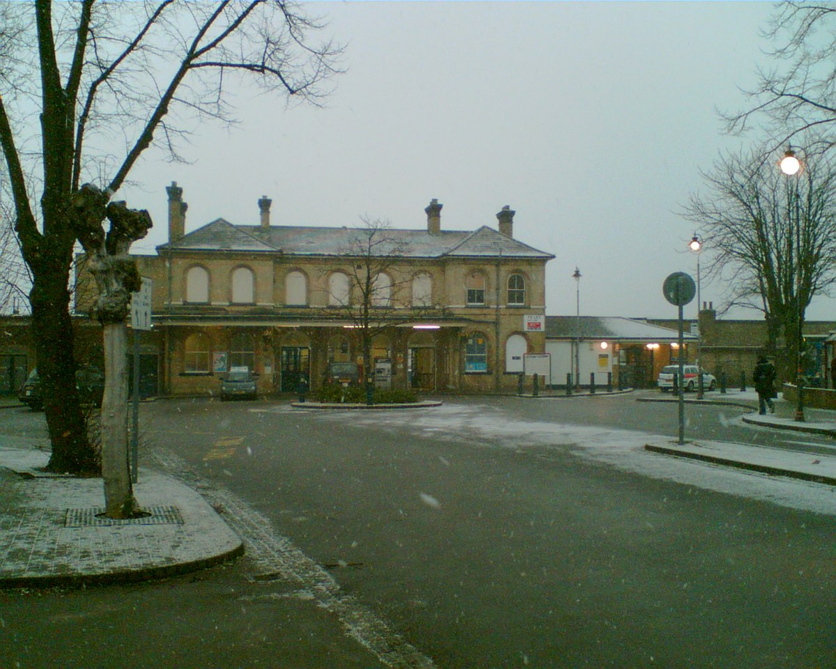 Олдершот. Алдершот. Город Англии Ольдершот. Олдершот город фото. Bruneval Barracks Aldershot.