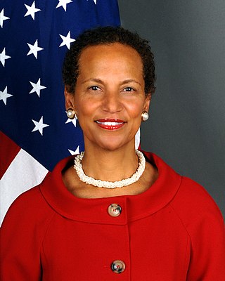 <span class="mw-page-title-main">Betty E. King</span> American diplomat