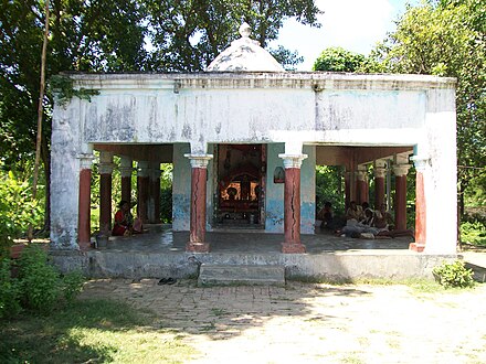 An ancient temple in Bardepur An ancient teple in Bardepur.jpg