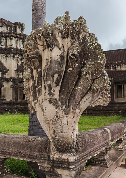 File:Angkor Wat, Camboya, 2013-08-15, DD 004.JPG