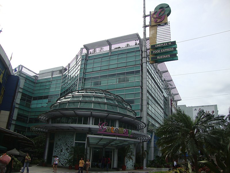 File:Araneta Center - Gateway Mall (Aurora Blvd., Cubao, Quezon City; 2010-08-29) 01.Jpg