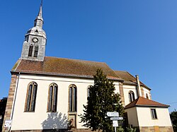 Façade sud: la nef et le clocher