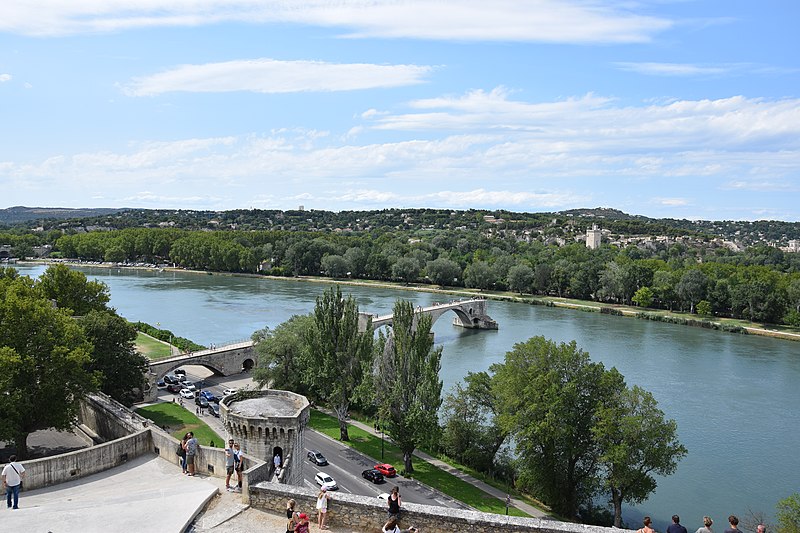 File:Avignon Pont Saint-Bénézet 08 2019.jpg