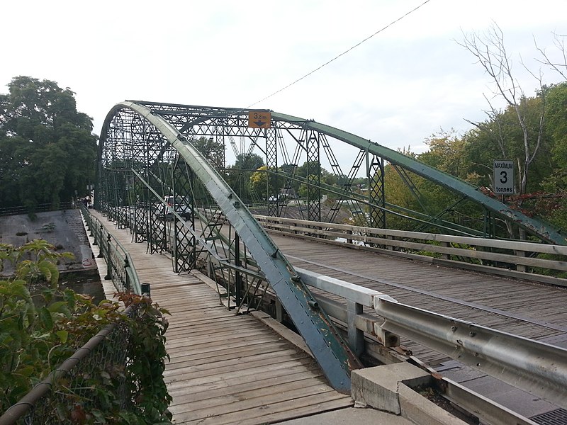 File:Blackfriars Bridge 2012-09-20 18-36-05.jpg