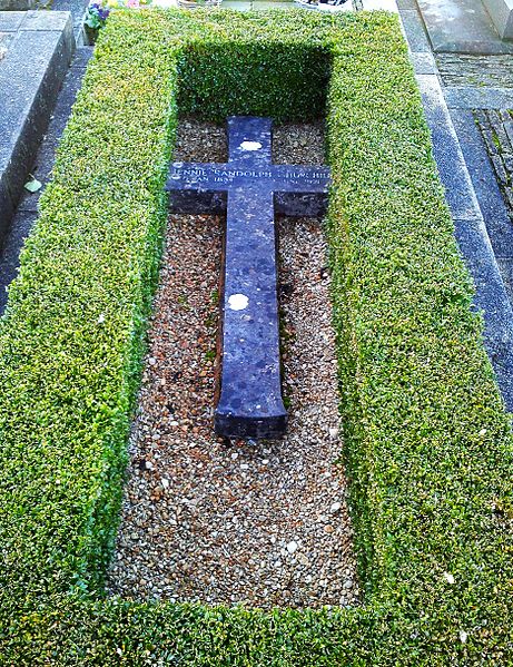 File:Bladon, Oxfordshire - St Martin's Church - churchyard, grave of Jennie Lady Randolph Churchill.jpg