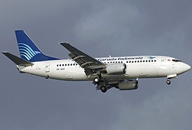 Boeing 737-3Q8 de Garuda Indonesia, idéntico al accidentado