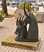 Bulls Head Statue (Soller).jpg