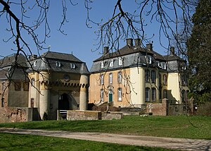 Kleinbüllesheim Castle