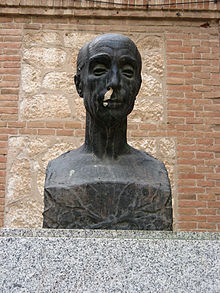 Busto de José Antonio Ochaíta.jpg