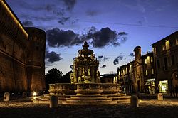 Piazza del Popolo in Cesena with the artistic Fontana Masini CESENA-3497.jpg