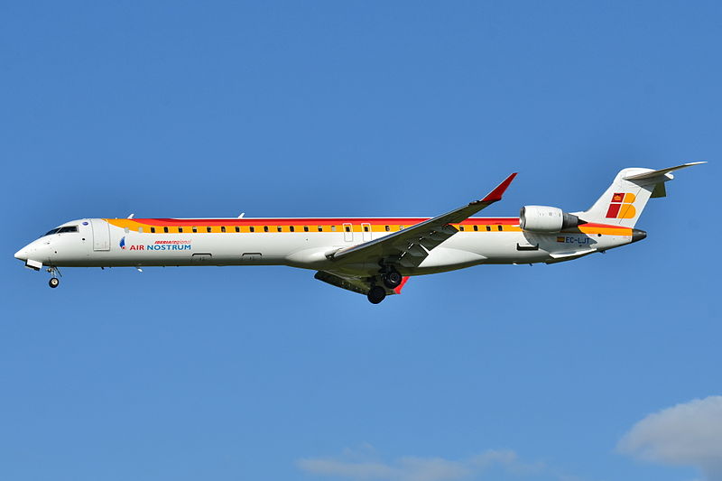 File:Canadair Bombardier CRJ-1000 Air Nostrum (ANE) EC-LJT - MSN 19005 (10276135643).jpg