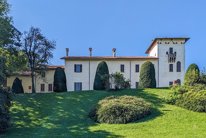 File:Carate Brianza - Villa Cusani Confalonieri - 2023.jpg