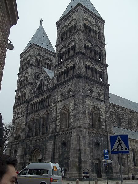 File:Cattedrale di Lund.JPG