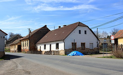 Maisons à Chomle.