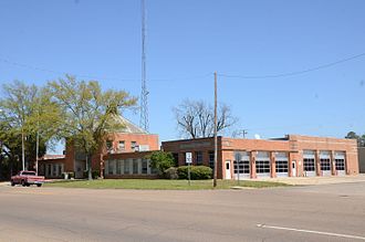 West side view, showing fire station. Crossett Municipal Building, side.JPG