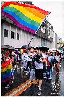 Drapeau arc-en-ciel — Wikipédia